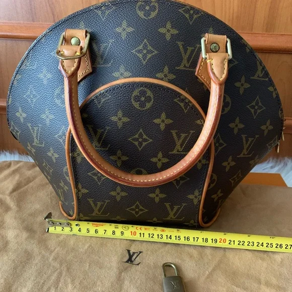 Sold❌Beautiful Louis Vuitton Monogram Ellipse PM✨❤️ - Picture 13 of 16